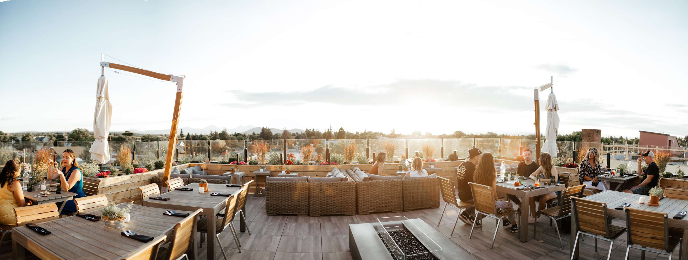 The Rooftop Panorama | SCP Hotel Redmond