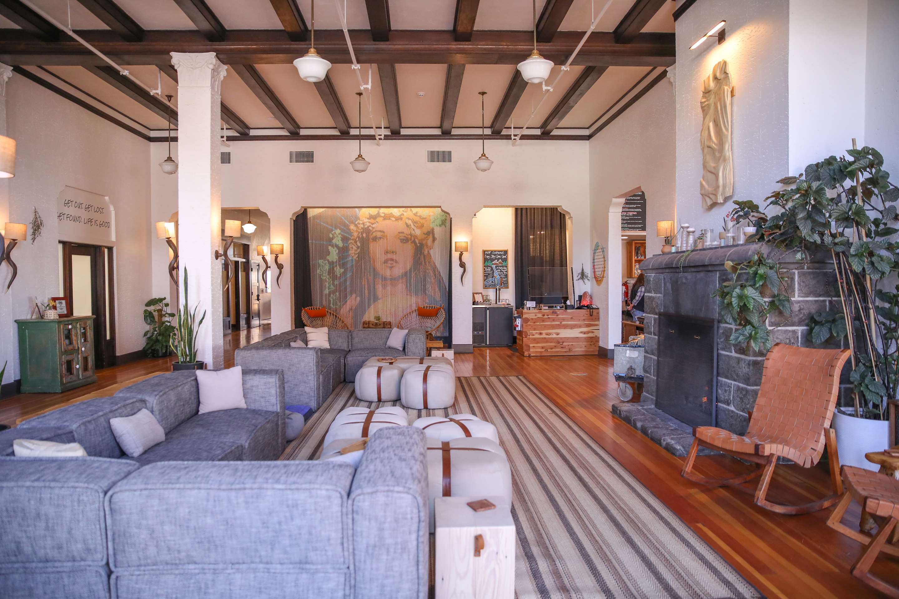 Lobby | SCP Hotel Redmond