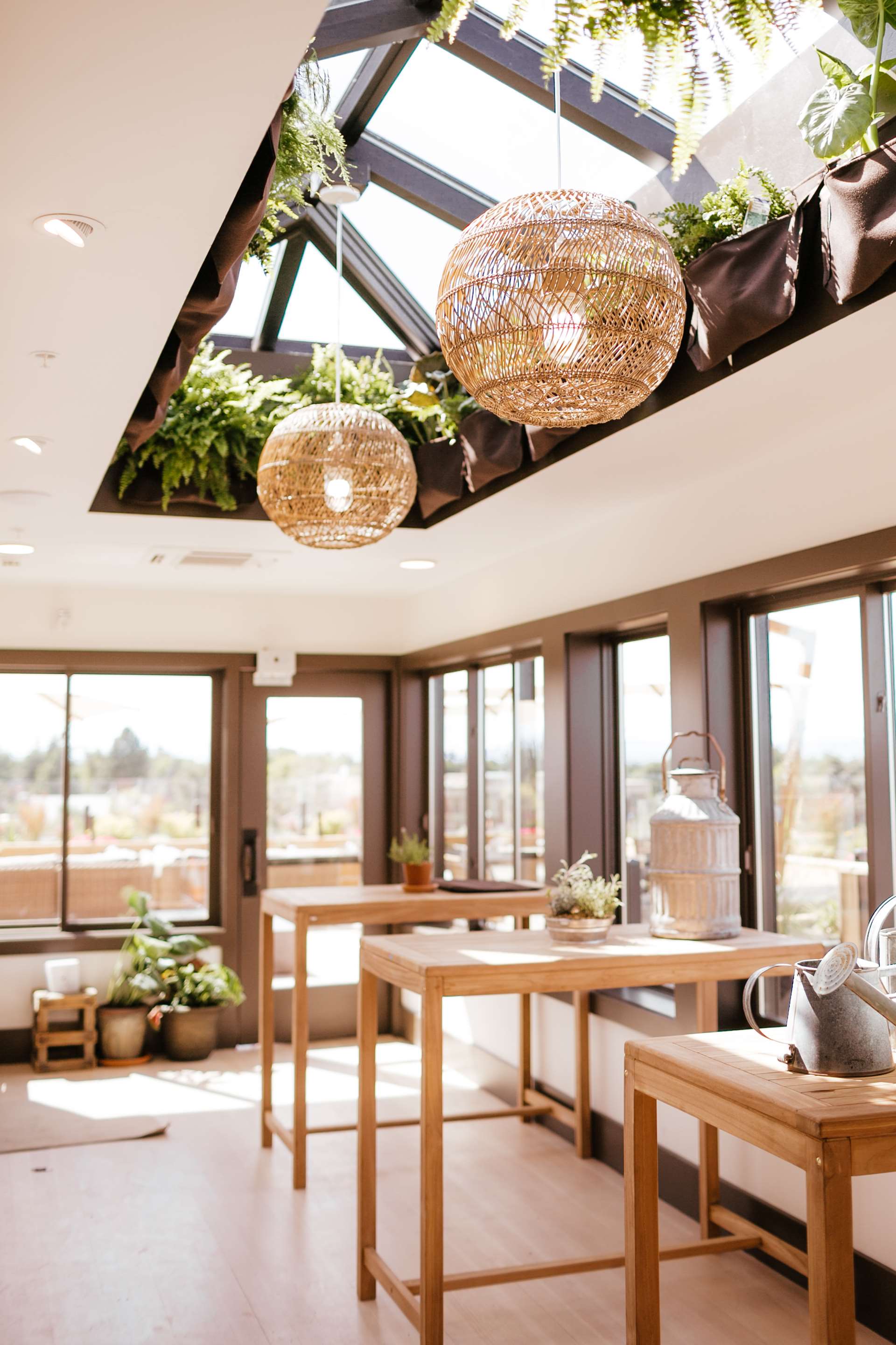 The Rooftop Interior | SCP Hotel Redmond