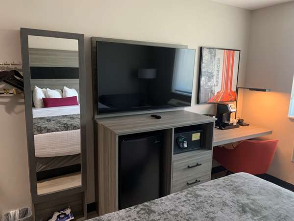  - Best Western Plus Brooklyn Prospect Park