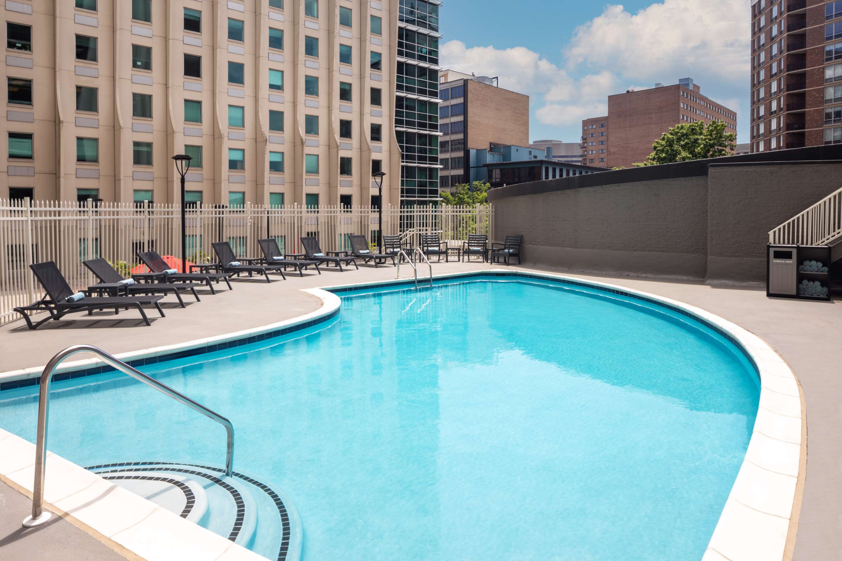 Pool | DoubleTree by Hilton Silver Spring Washington DC North