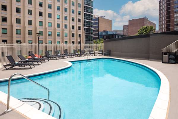 Pool - DoubleTree by Hilton Hotel North Silver Spring