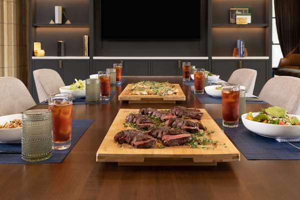 Restaurant - Slate Hotel Downtown Denver