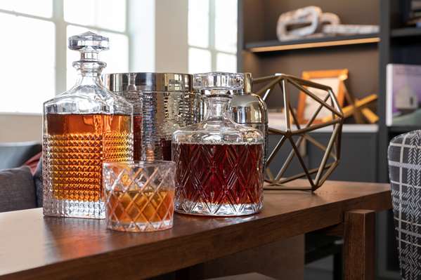 Restaurant - Slate Hotel Downtown Denver