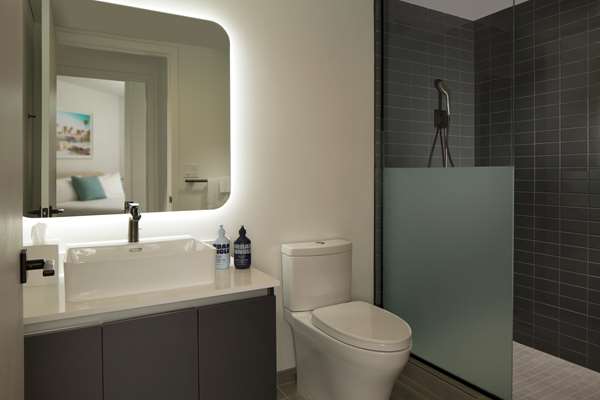  - YOTELPAD Condos Downtown Miami - I-95, Exit 2A & 3B