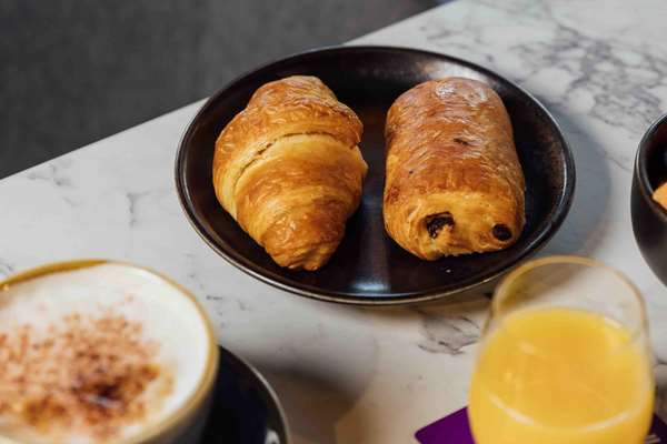 Amenities - YOTELPAD Condos Downtown Miami - I-95, Exit 2A & 3B