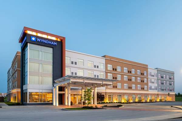Exterior view - Wyndham Hotel Westfield