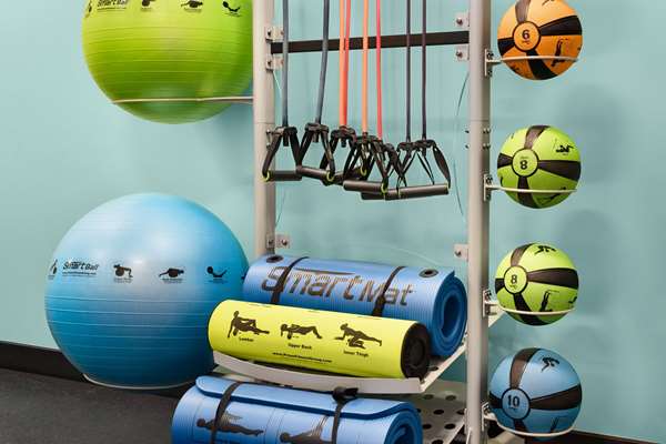 Fitness/ Exercise Room - Orbit Hotel Fairview Park - I-480, Exit 9