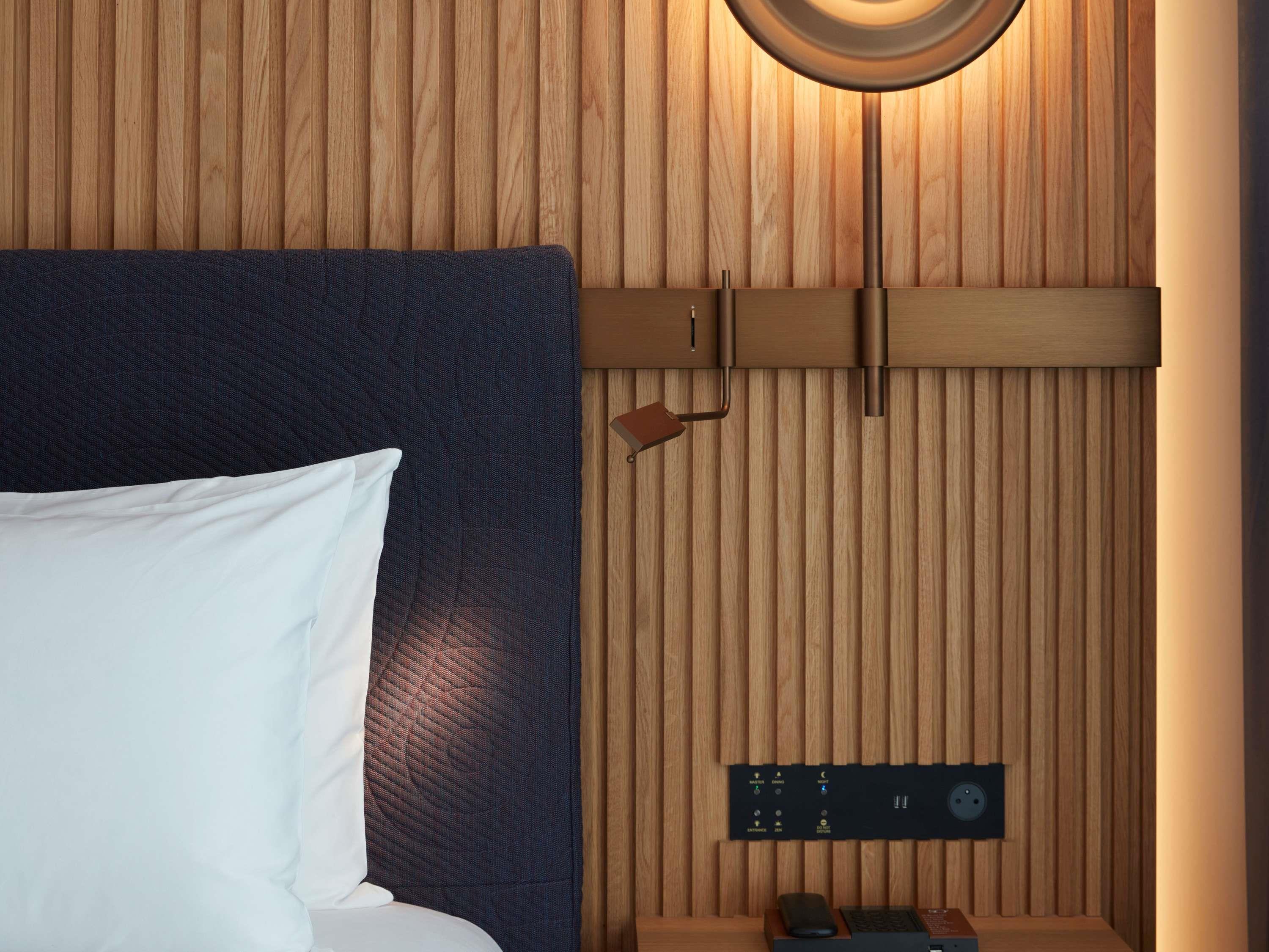 SO/ Paris Hotel Room Type - STUDIO, 1 King or 2 Single beds, Junior Suite, Courtyard view SO/ Paris Hotel Room Type - STUDIO, 1 King or 2 Single beds, Junior Suite, Courtyard view