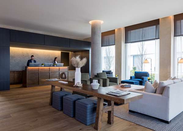  - Study at University of Chicago Hotel