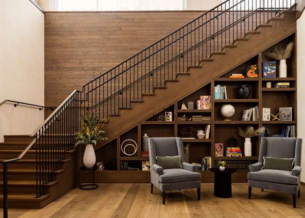  - Study at University of Chicago Hotel