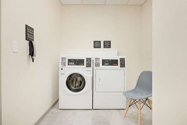  - Hampton Inn & Suites Downtown Huntsville