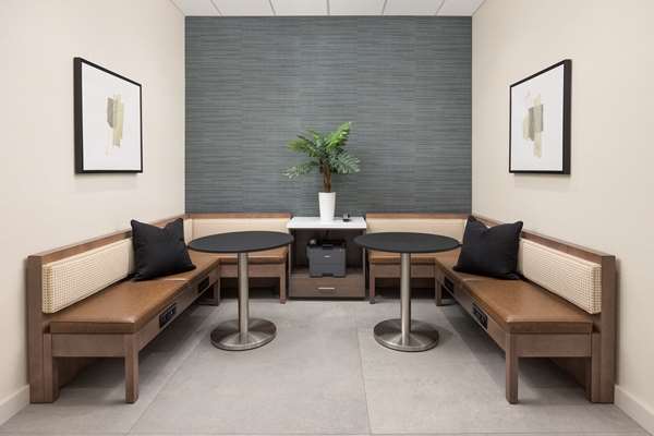 Conference Area - Hampton Inn & Suites Downtown Huntsville