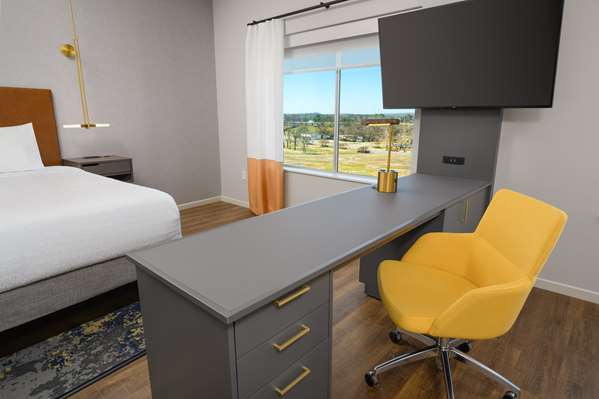  - Hampton Inn & Suites Downtown Huntsville