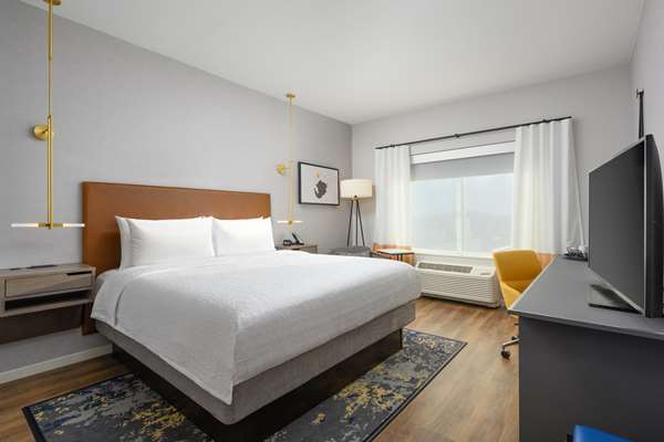  - Hampton Inn & Suites Downtown Huntsville