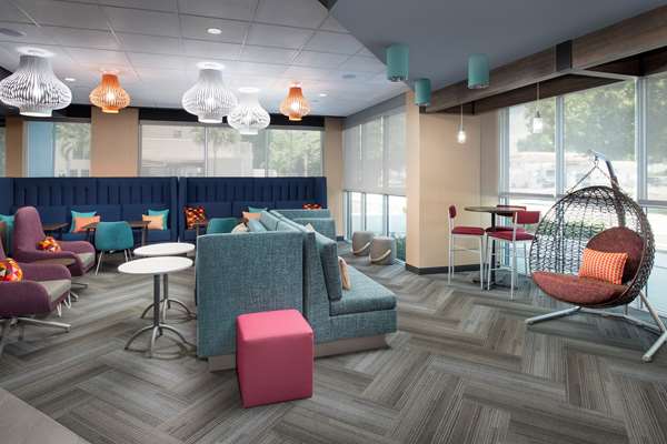  - Tru by Hilton Hotel West Brickell Miami - I-95, Exit 1B