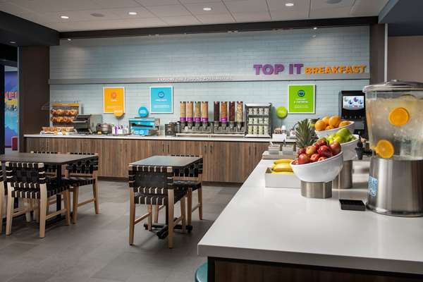 Amenities - Tru by Hilton Hotel West Brickell Miami - I-95, Exit 1B