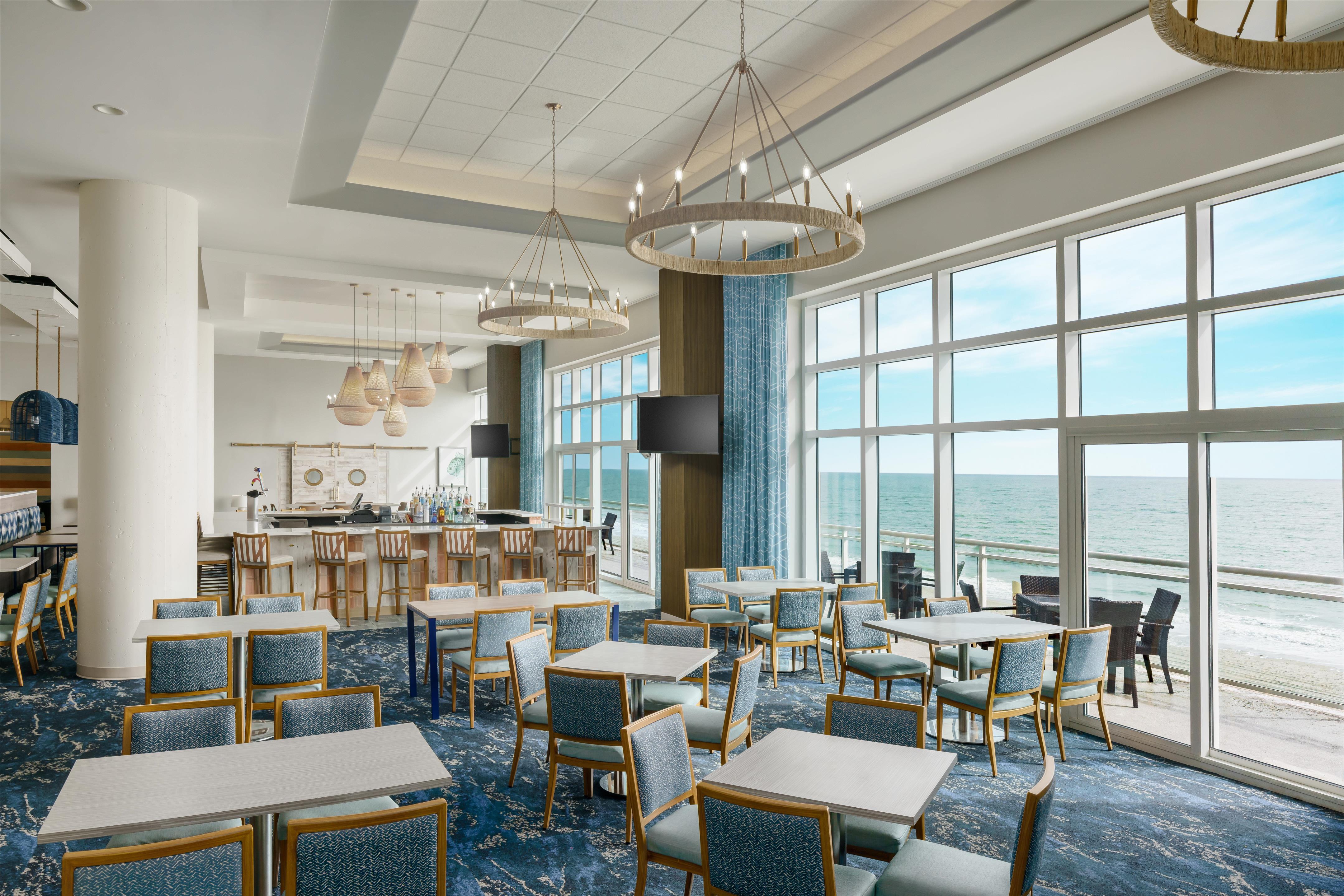 BarLounge | Homewood Suites by Hilton Myrtle Beach Oceanfront
