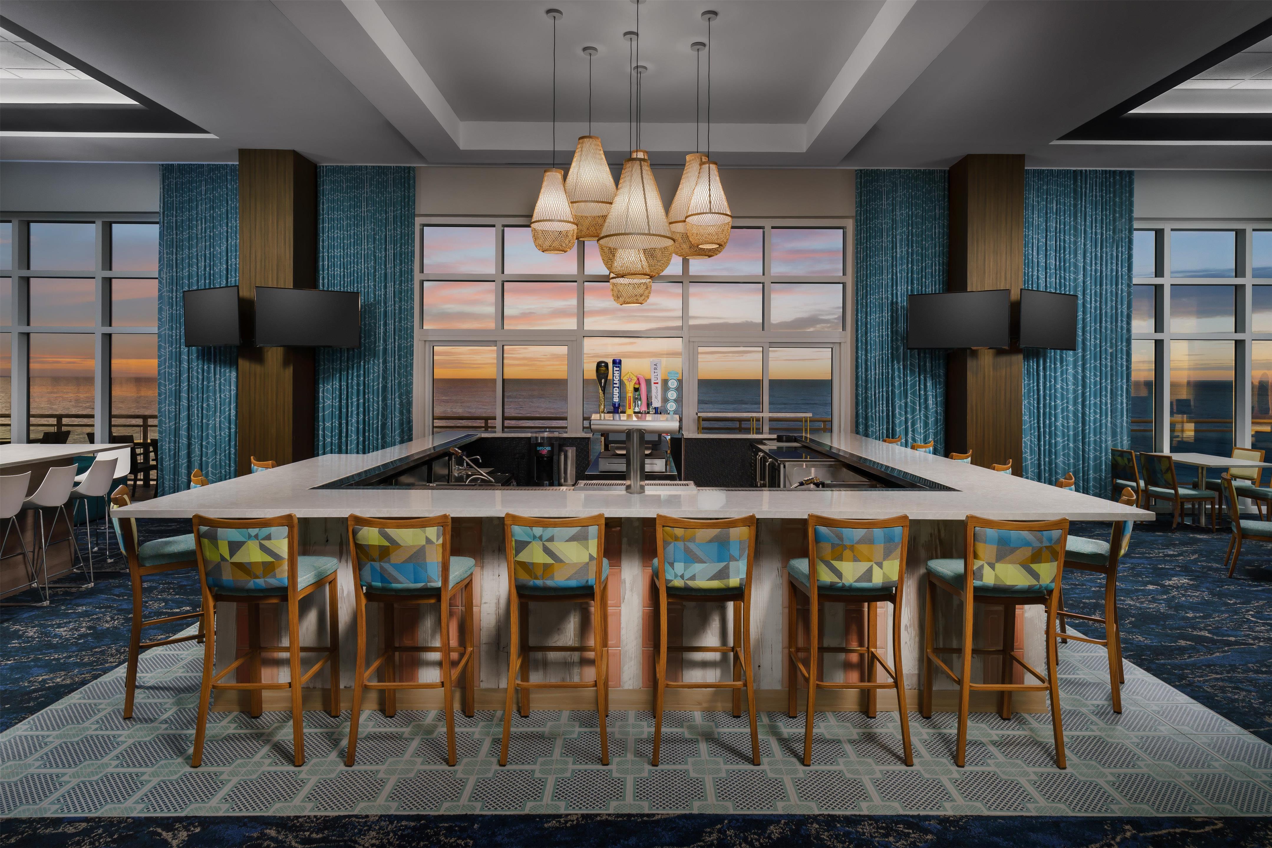 BarLounge | Homewood Suites by Hilton Myrtle Beach Oceanfront