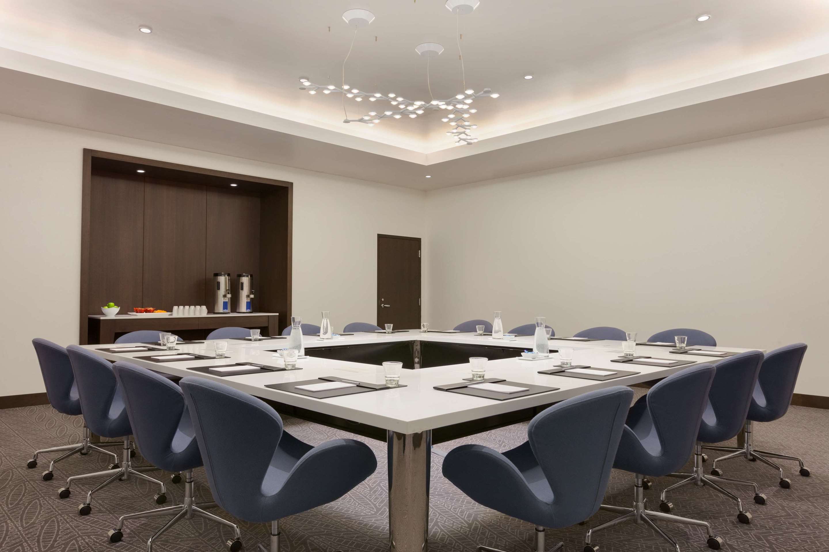 Oslo Boardroom