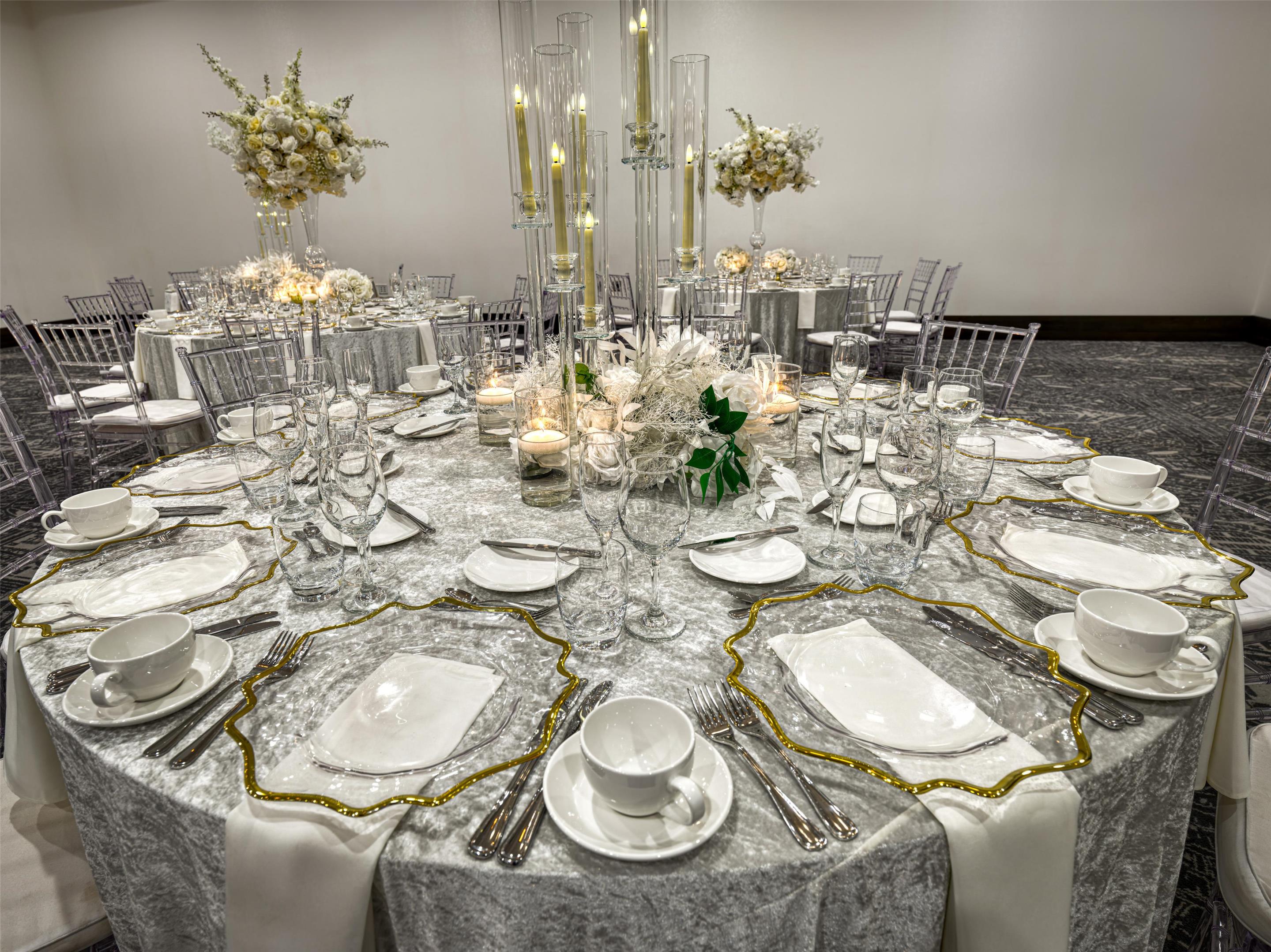 Royal Sonesta Minneapolis Wedding Edit | The Royal Sonesta Minneapolis Downtown