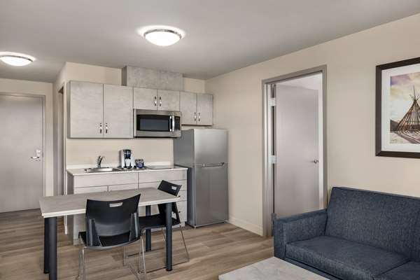 Suite - Microtel Inn & Suites by Wyndham Dorval