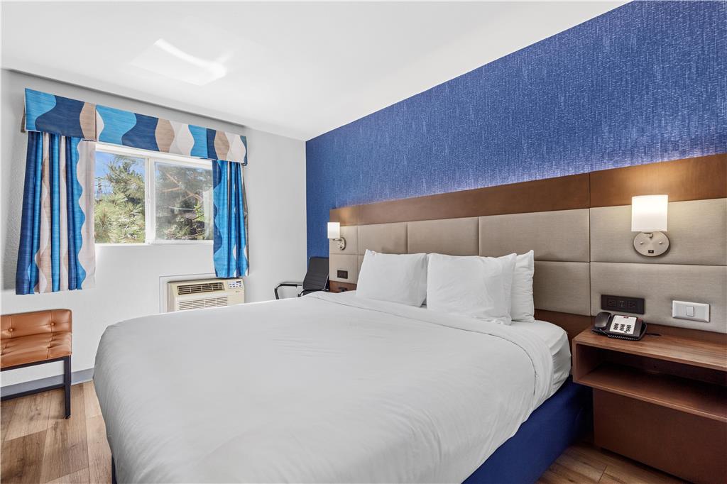 SureStay Plus by Best Western Mammoth Lakes-guestroom-Guest Room,On-Site.jpg