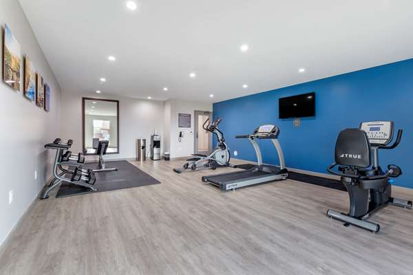 Fitness/ Exercise Room - Comfort Suites Talking Stick District Scottsdale