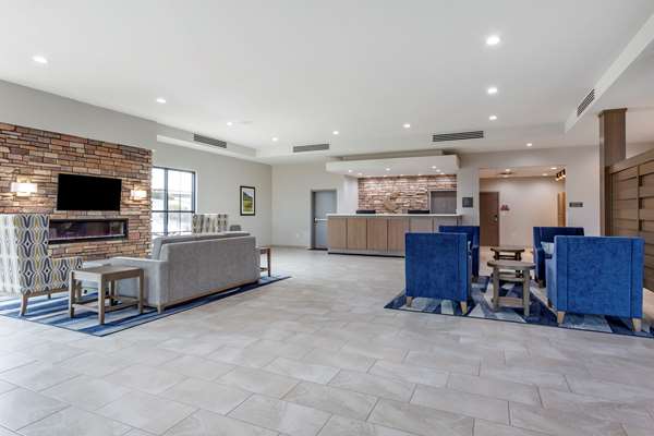  - Comfort Suites Talking Stick District Scottsdale