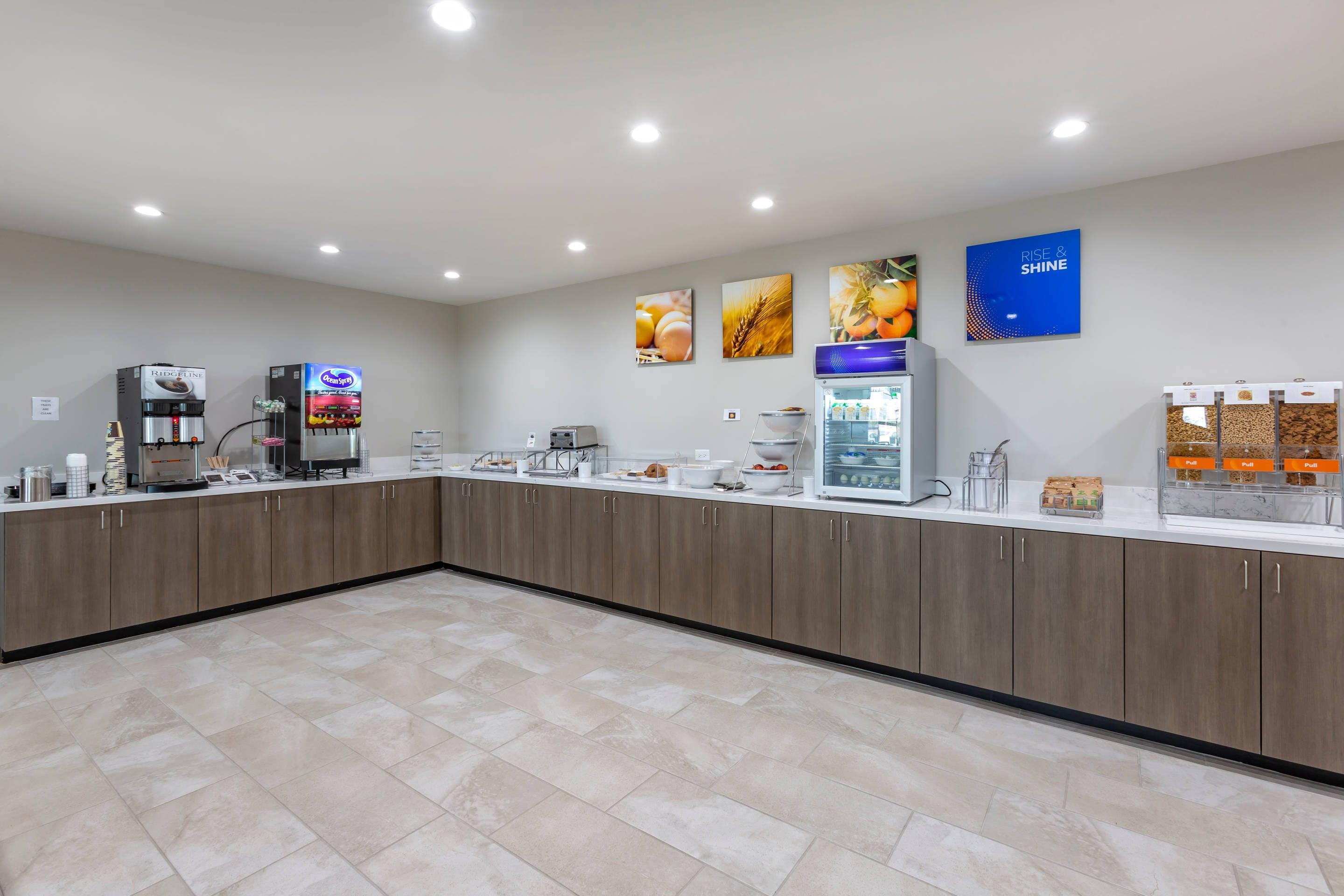 Breakfast counter