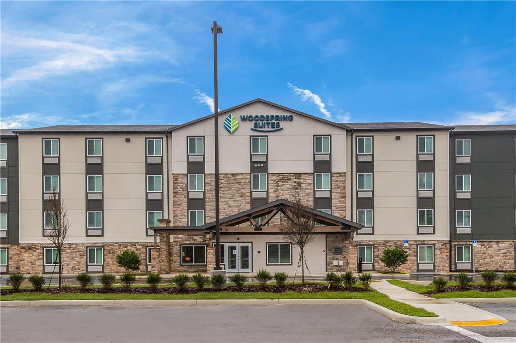 WoodSpring Sts Tampa Arpt N Veterans Exp