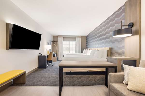 Suite - Comfort Inn & Suites Gaylord - I-75, Exit 282