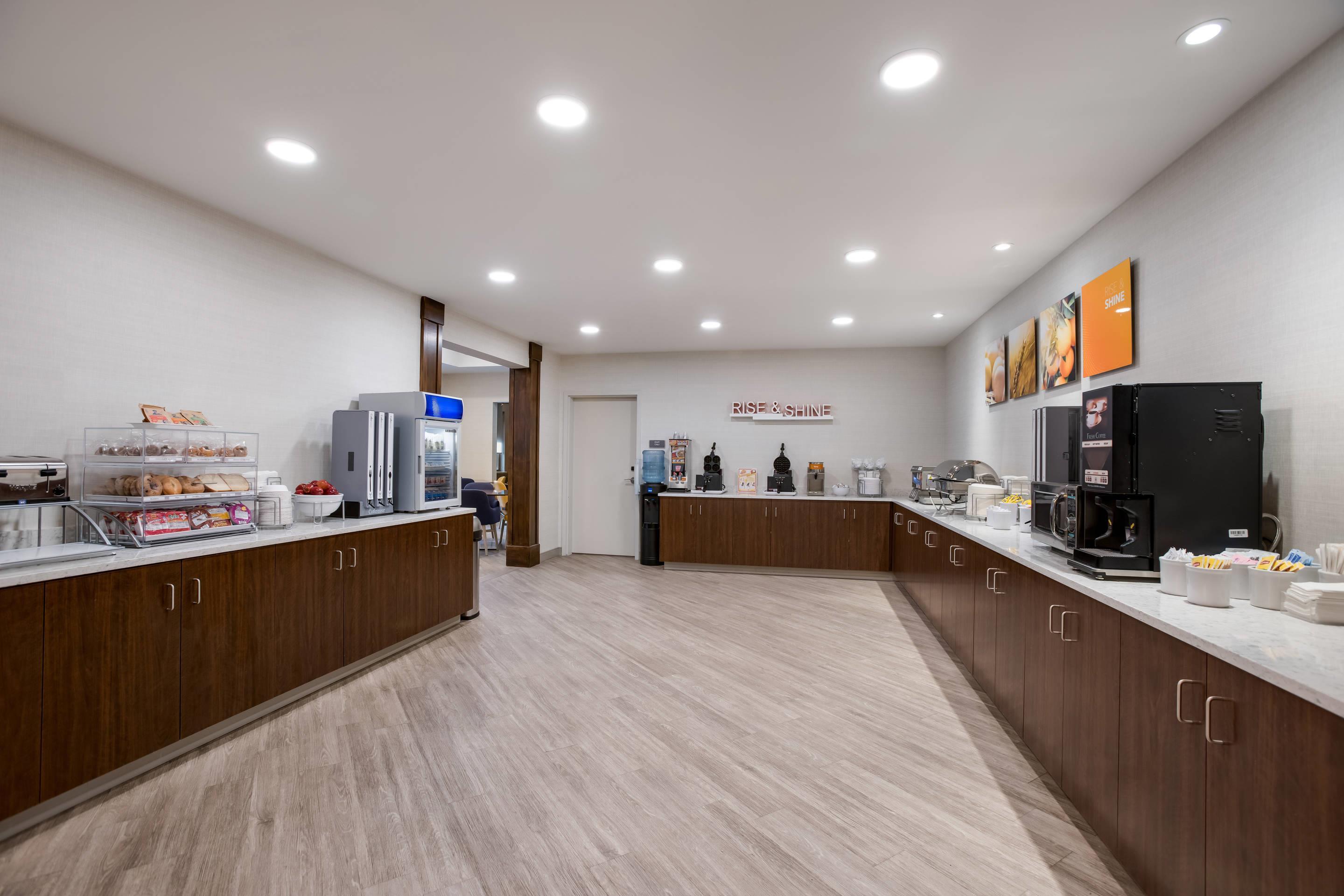 Breakfast bar