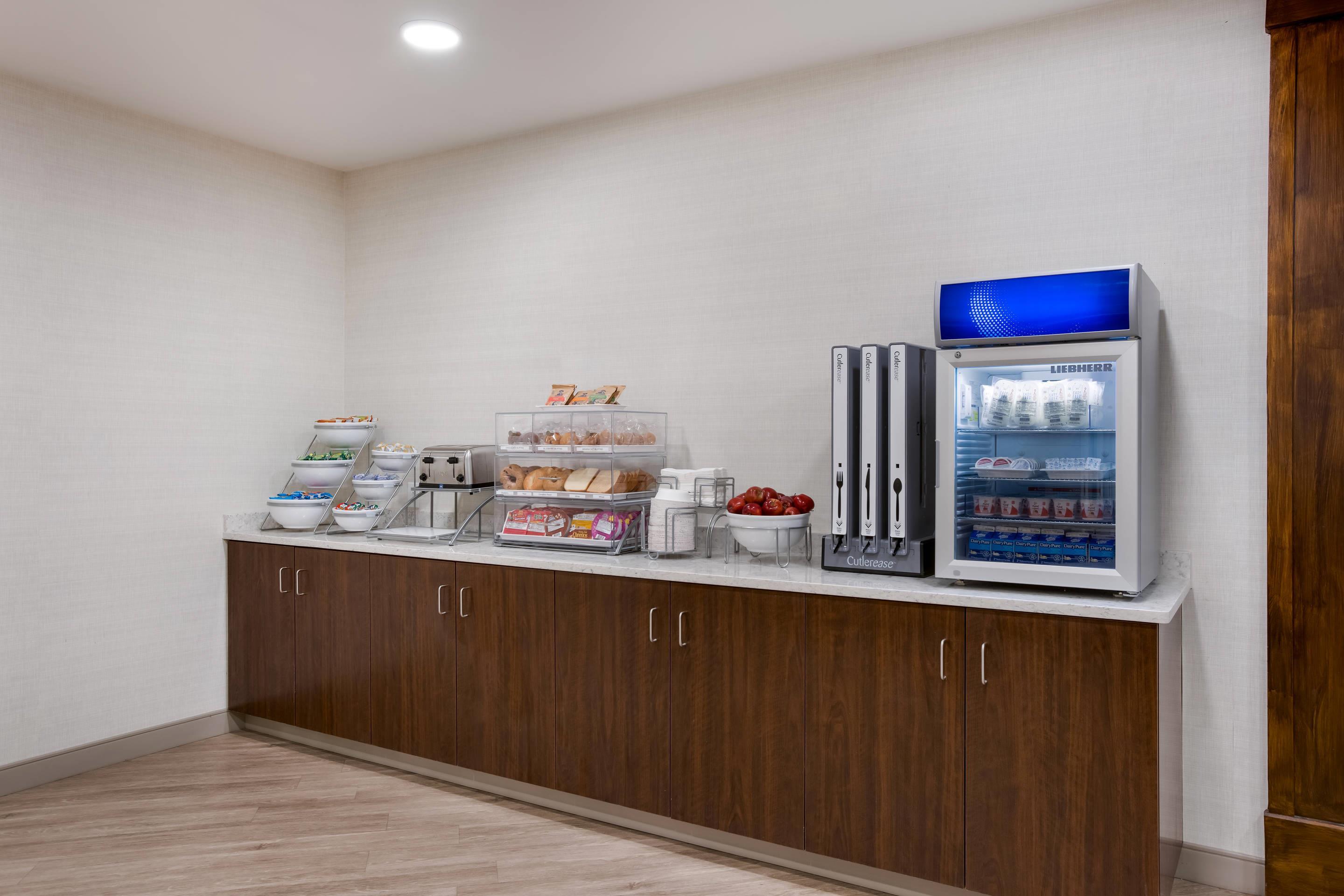 Breakfast counter