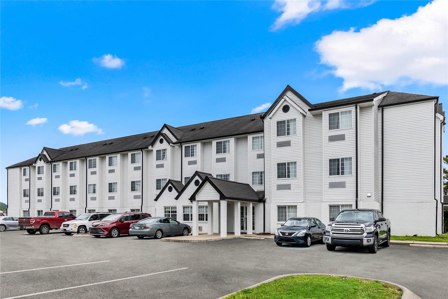 Quality Inn and Suites Nashville - Bellevue