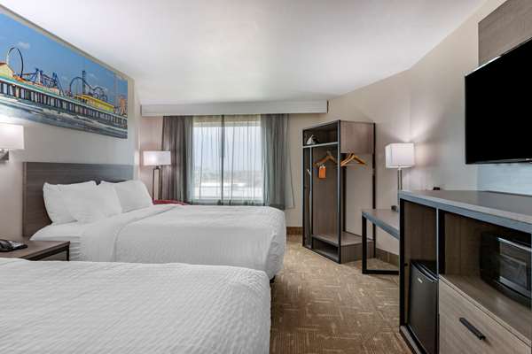  - Clarion Pointe Hotel Galveston