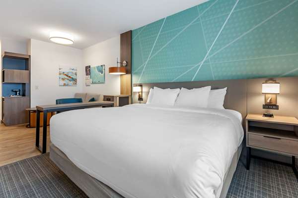  - Comfort Suites Cottage Grove - I-94, Exit 244