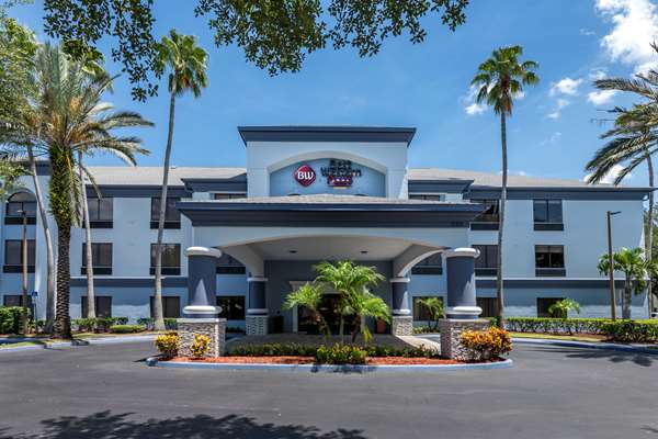 Exterior view - Best Western Plus Orlando East UCF Area Hotel