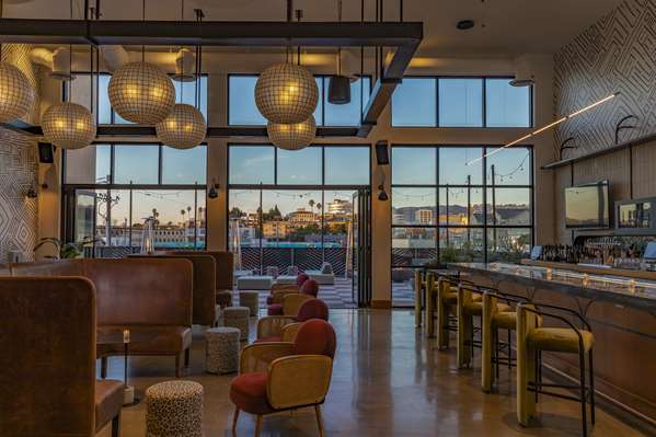 Bar - Kissel Uptown Hotel Oakland