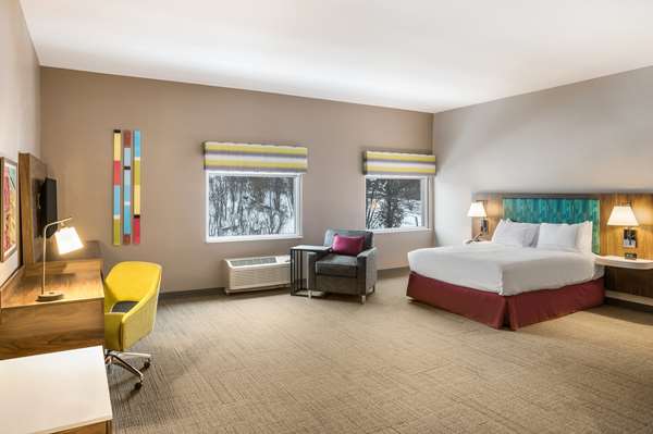  - Hampton Inn & Suites Houghton