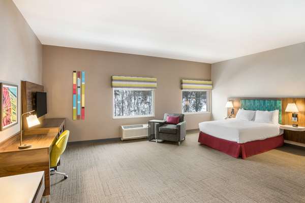  - Hampton Inn & Suites Houghton