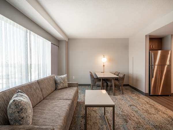  - Homewood Suites by Hilton Downtown Toledo - I-75, Exit 201B & 202A