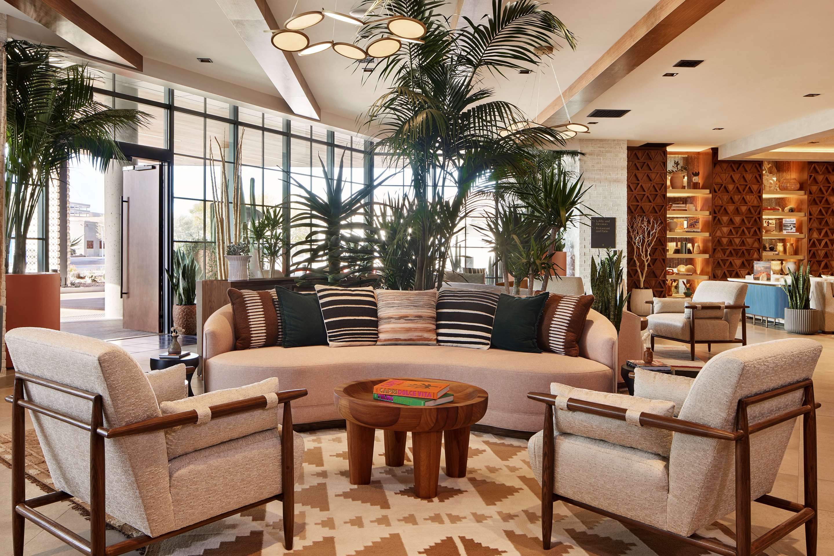 Lobby | Senna House Scottsdale, Curio Collection By Hilton