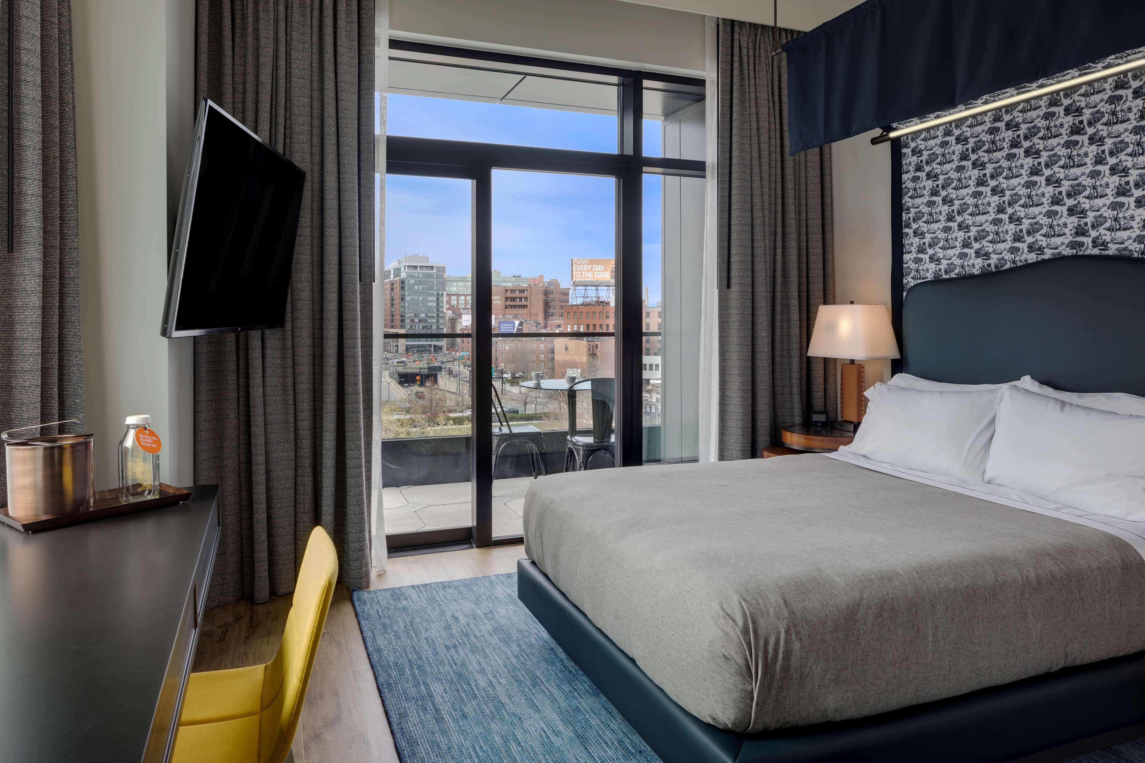 Canopy by Hilton Boston Downtown Room Type - 1 BED ROOM W BALCONY