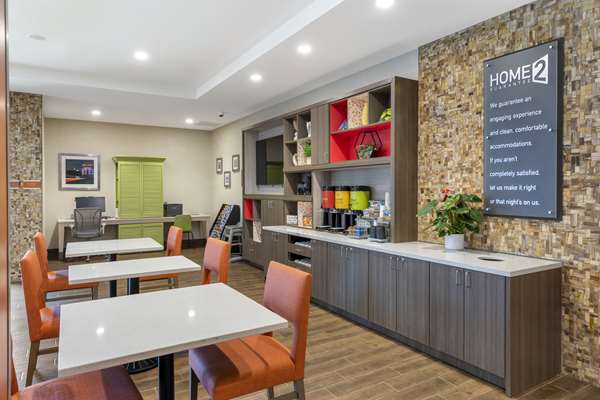 Restaurant - Home2 Suites by Hilton Redlands
