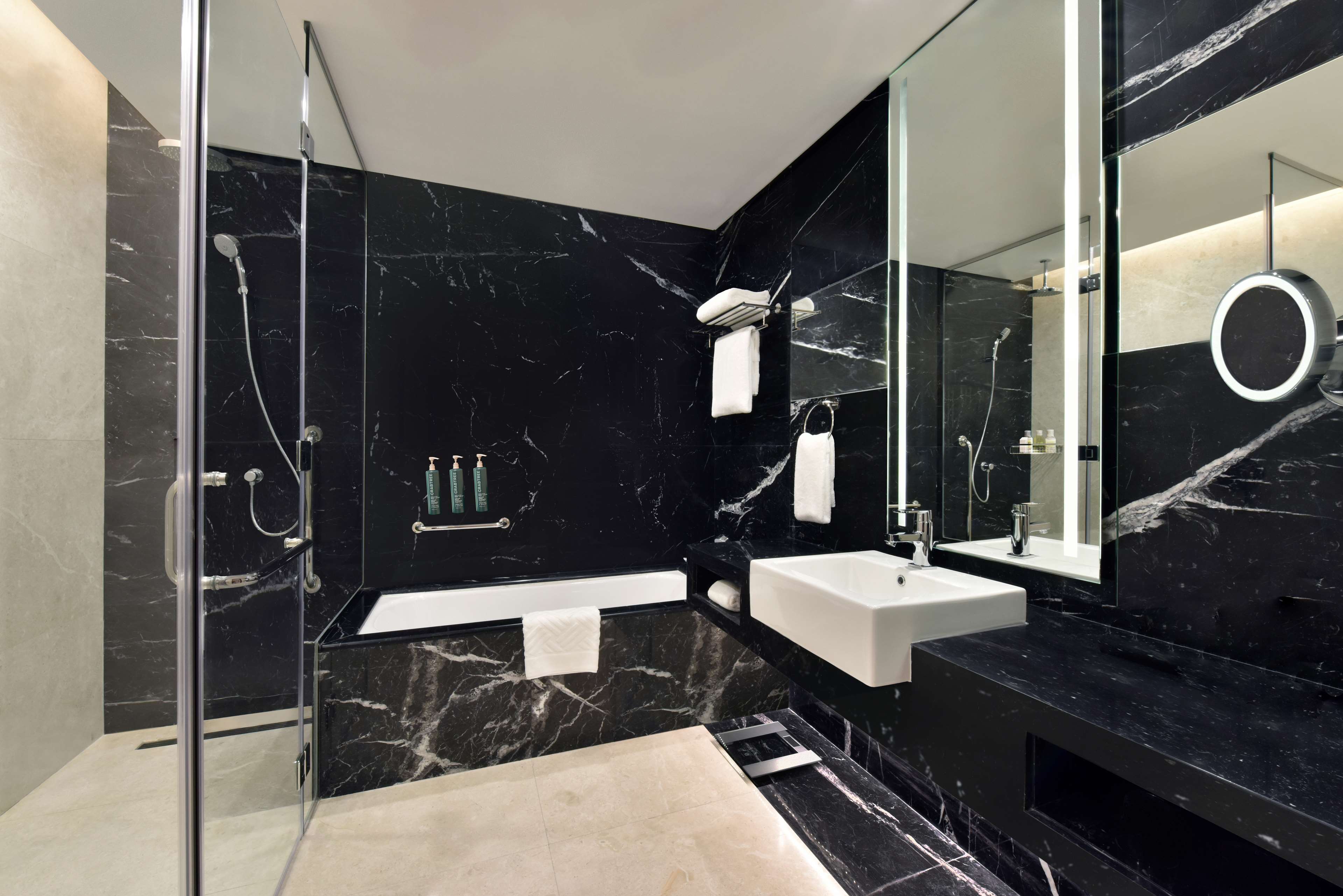 Hilton Bahrain Room Type - KING STUDIO WITH BALCONY