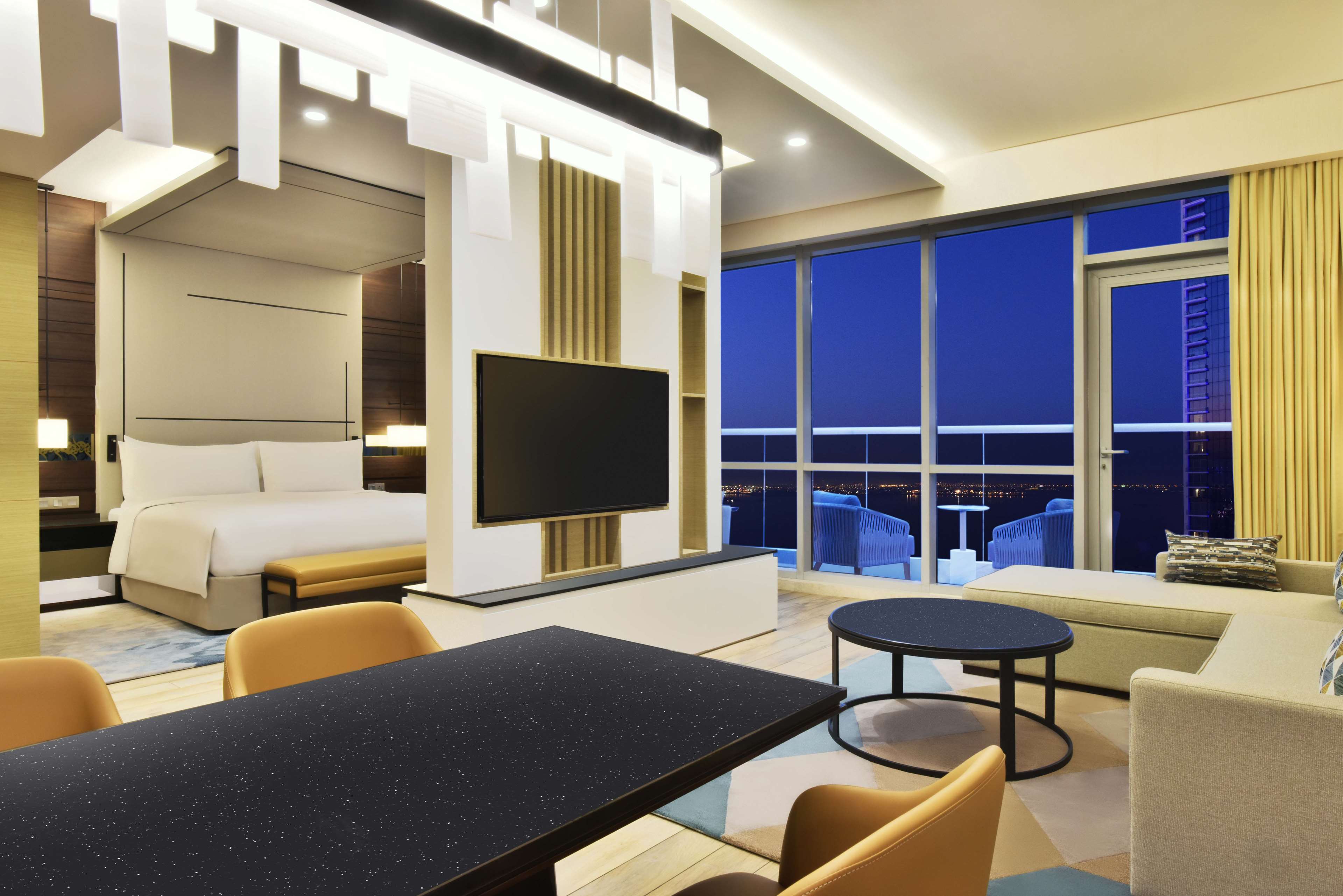 Hilton Bahrain Room Type - EXEC JUNIOR SUITE SEA VIEW