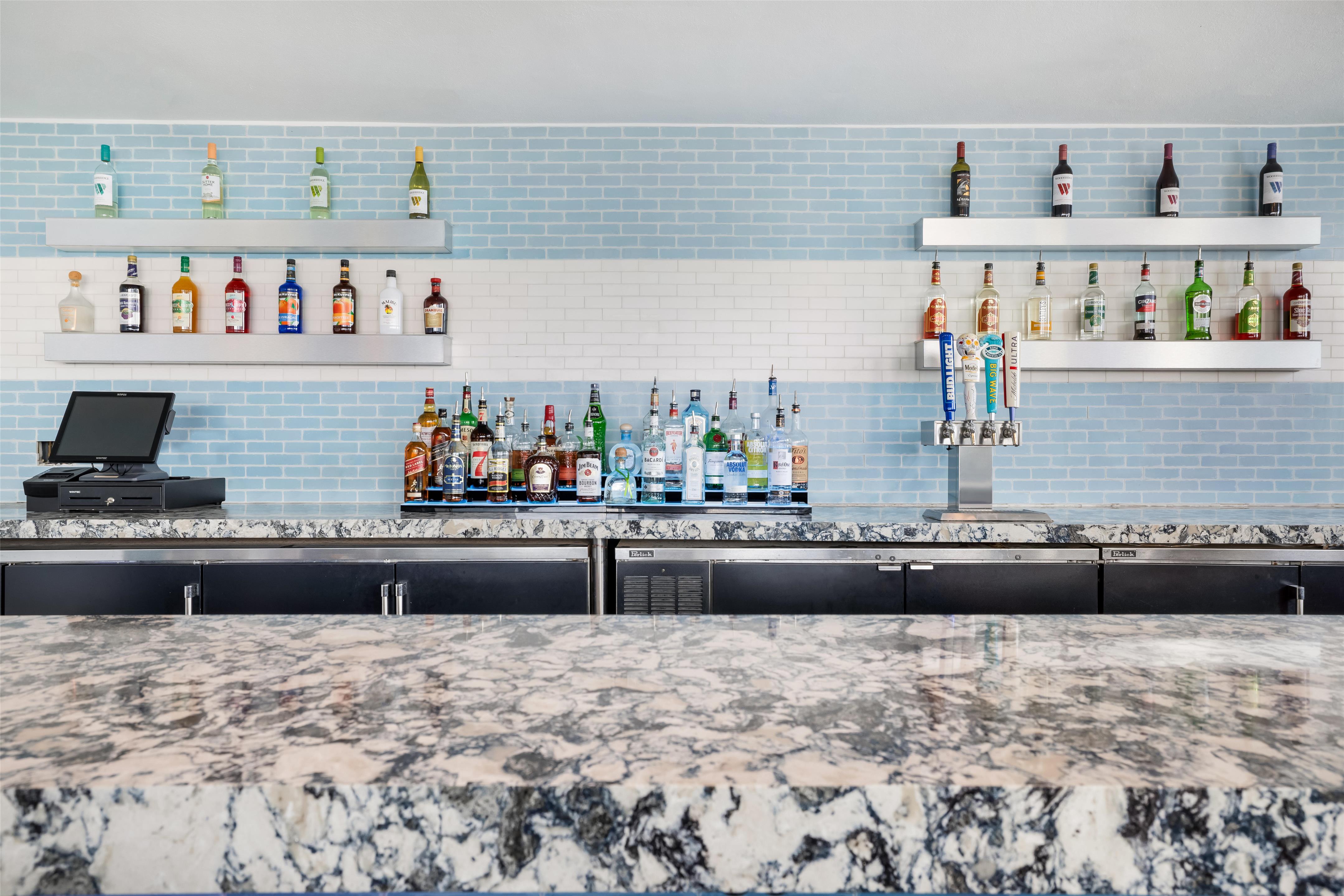 BarLounge | The Banyan Hotel Fort Myers, Tapestry Collection by Hilton