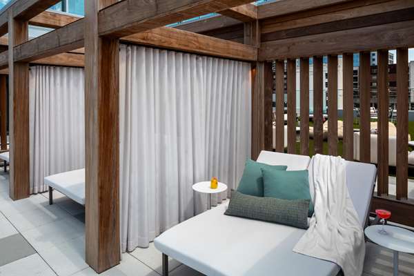 Pool - Conrad Hotel West End Nashville - I-40 & I-65, Exit 209