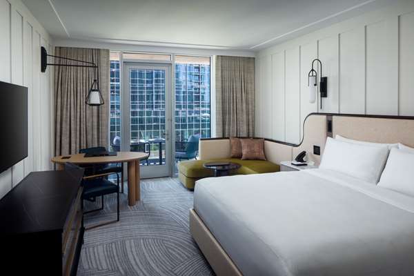  - Conrad Hotel West End Nashville - I-40 & I-65, Exit 209